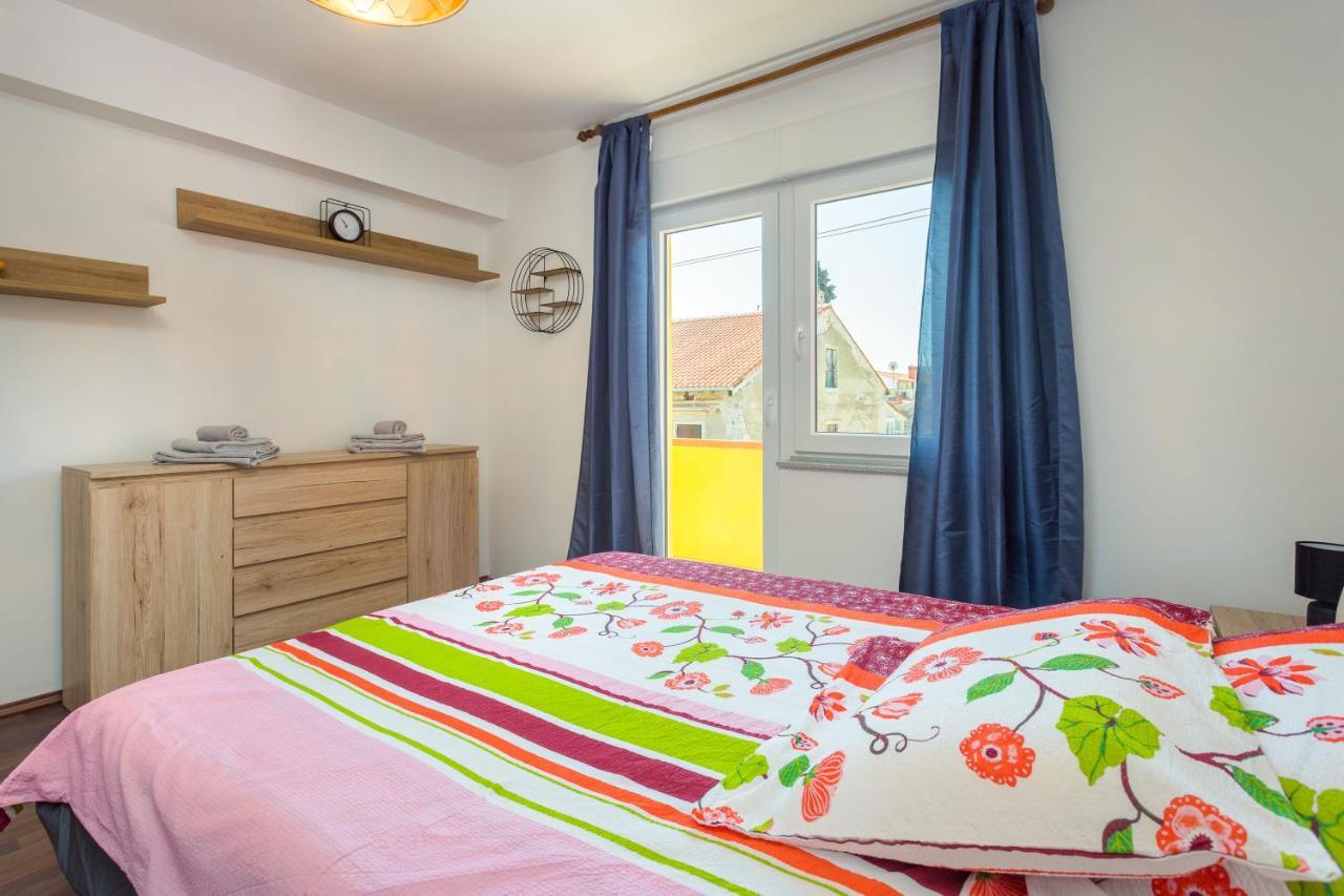 PUY Sunny Apartment Ili Near Amfiteatar מראה חיצוני תמונה